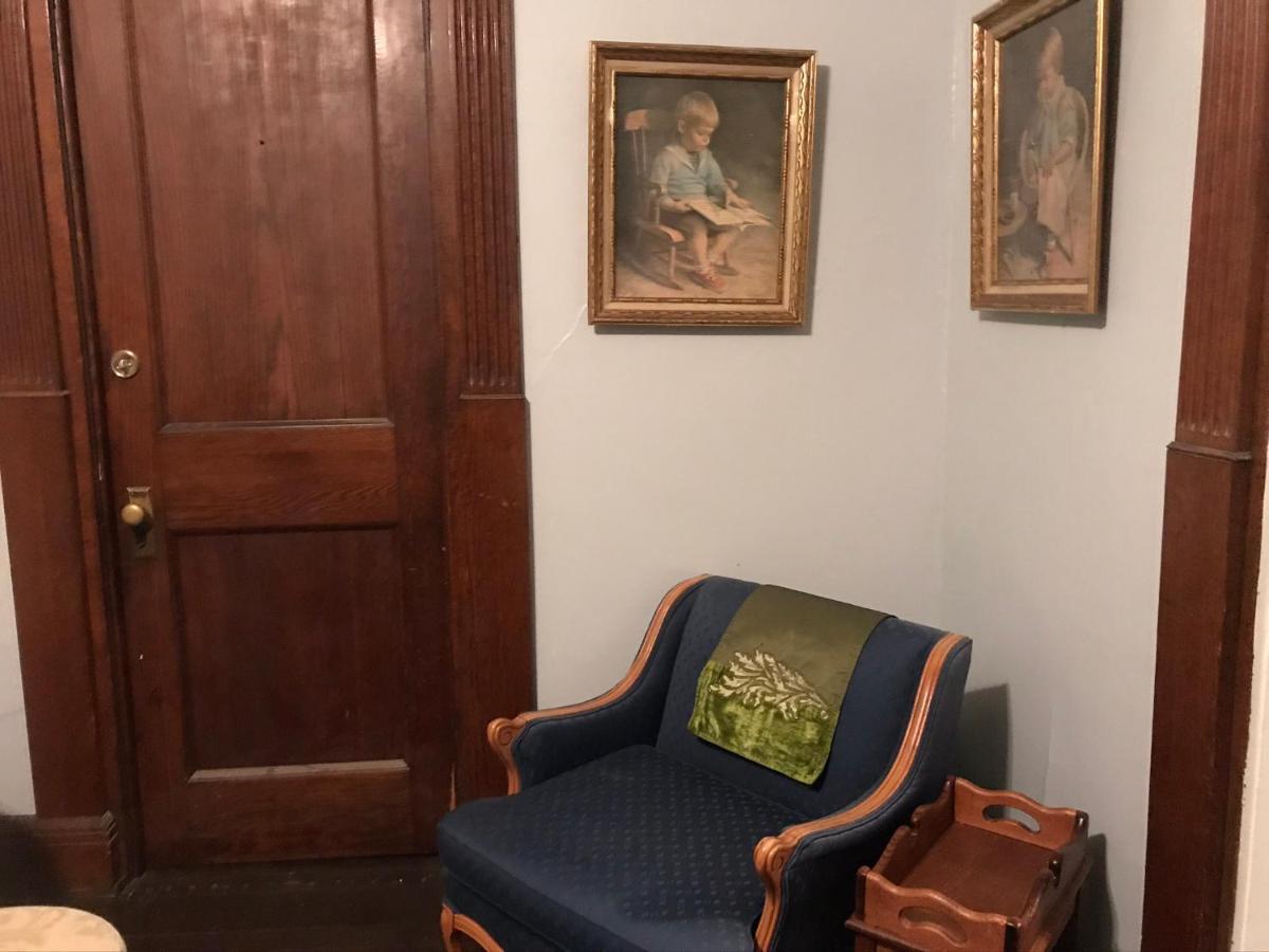 Bed and Breakfast 5 Star Victorian Mansion-Downtown No Locals Erie Exteriér fotografie