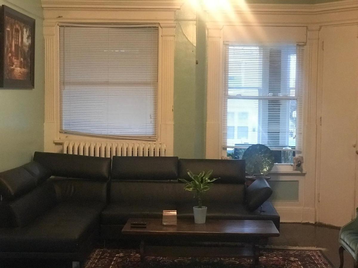 Bed and Breakfast 5 Star Victorian Mansion-Downtown No Locals Erie Exteriér fotografie