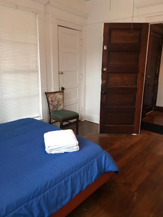 Bed and Breakfast 5 Star Victorian Mansion-Downtown No Locals Erie Exteriér fotografie
